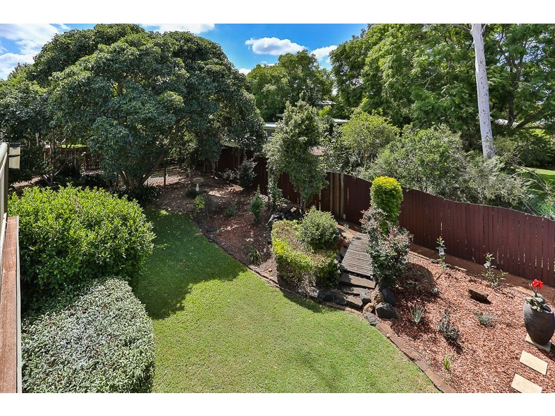2 Arlaw Street, Centenary Heights QLD 4350