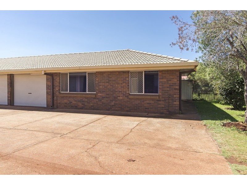 4/24 Warwick Street, Harristown QLD 4350