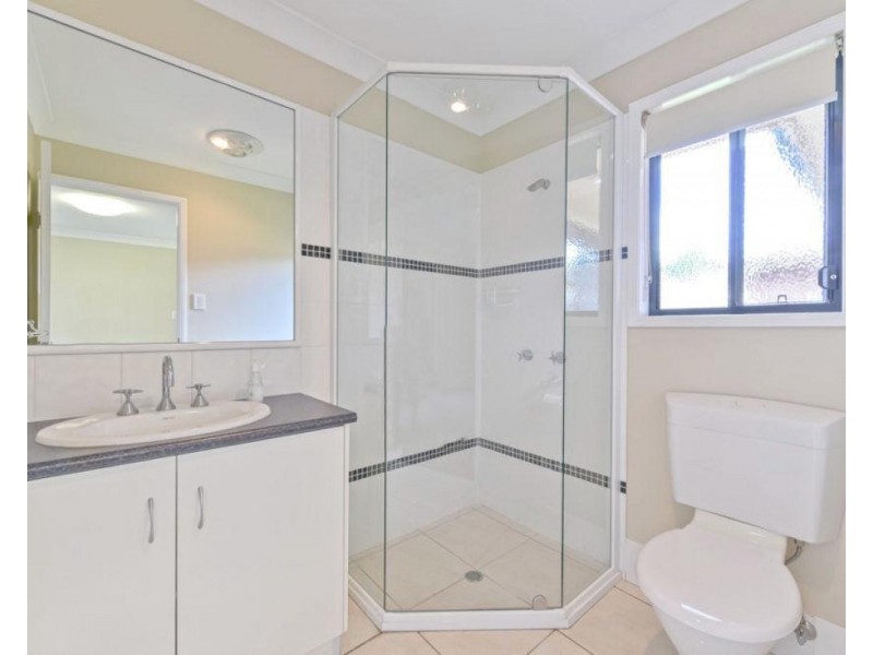 1/3a Burton Street, Harristown QLD 4350