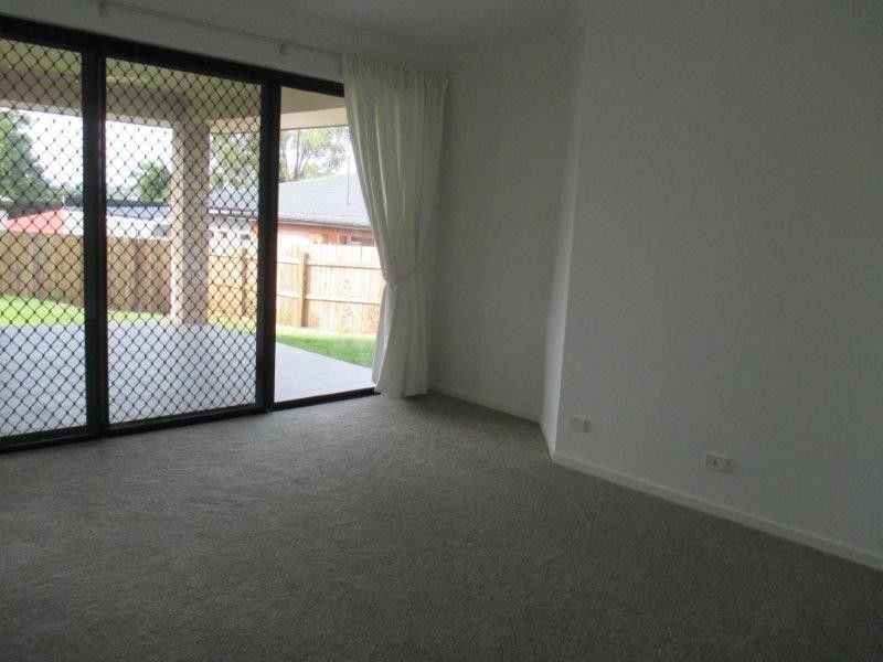 414 Mackenzie Street, Middle Ridge QLD 4350