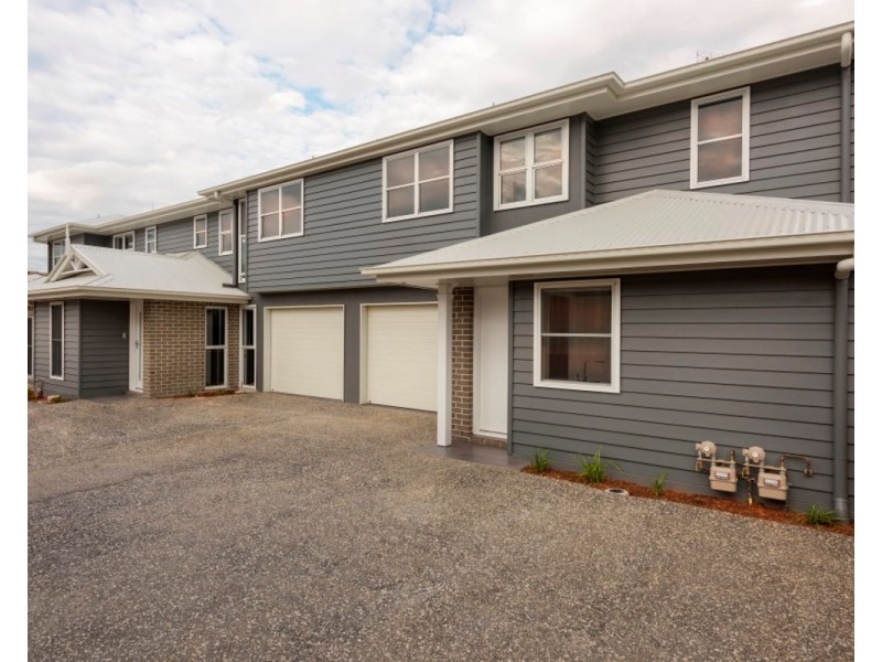 6/20 Gostwyck Street, Newtown QLD 4350