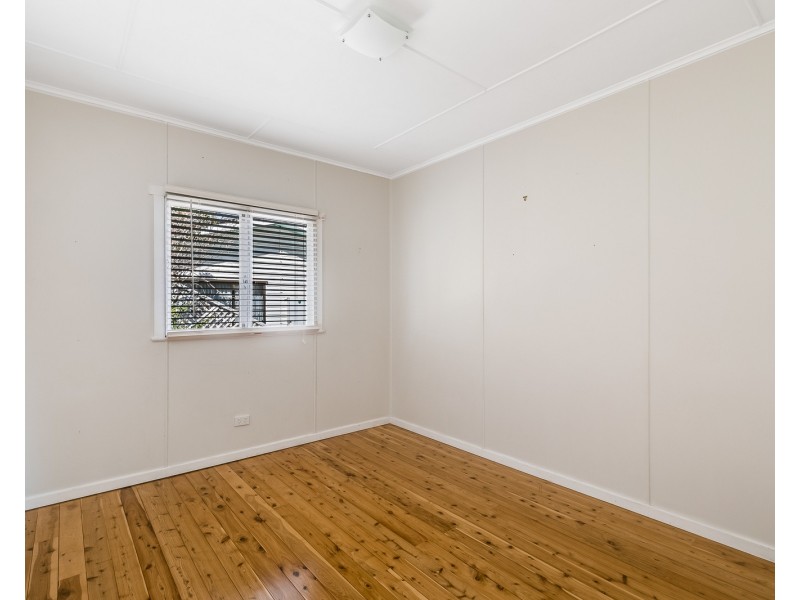 14 High Street, Rangeville QLD 4350