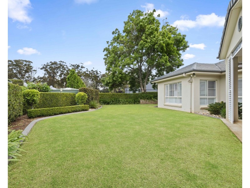 6 Purnawilla Court, Middle Ridge QLD 4350