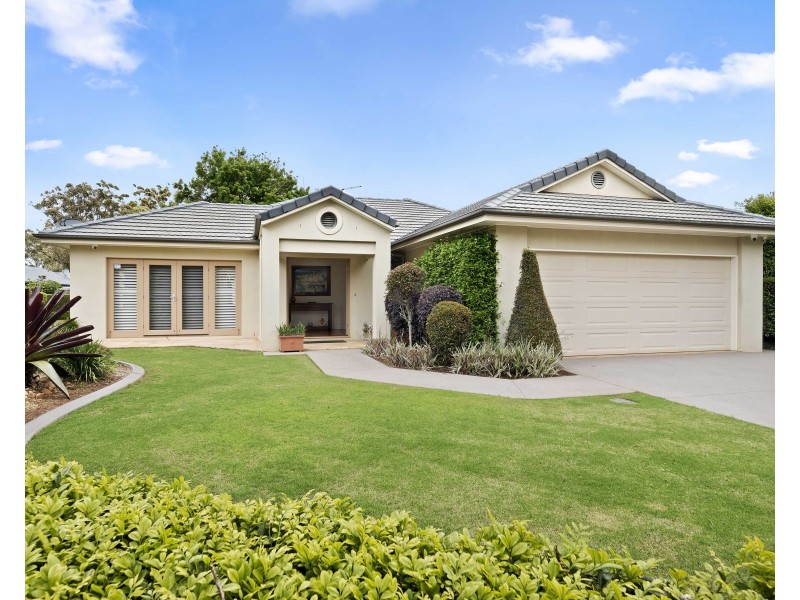 6 Purnawilla Court, Middle Ridge QLD 4350