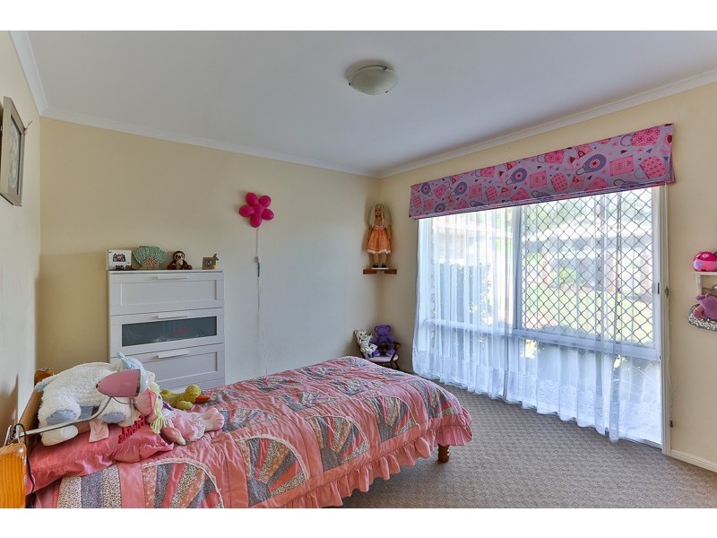 5 Walls Drive, Kearneys Spring QLD 4350