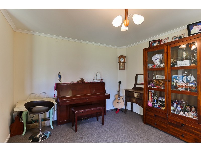 5 Walls Drive, Kearneys Spring QLD 4350