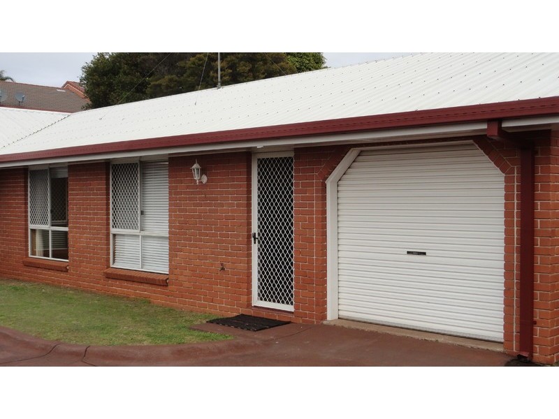 1/330 Spring Street, Kearneys Spring QLD 4350