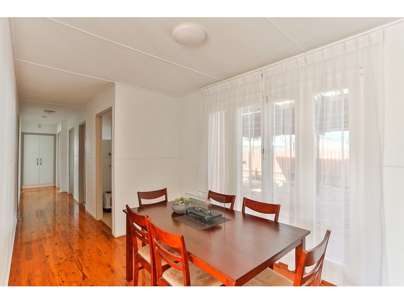 30 Talinga Street, Mount Lofty QLD 4350