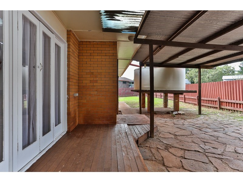 30 Talinga Street, Mount Lofty QLD 4350