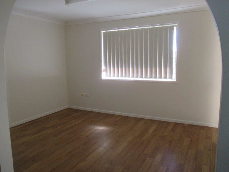 109A South Street, Centenary Heights QLD 4350