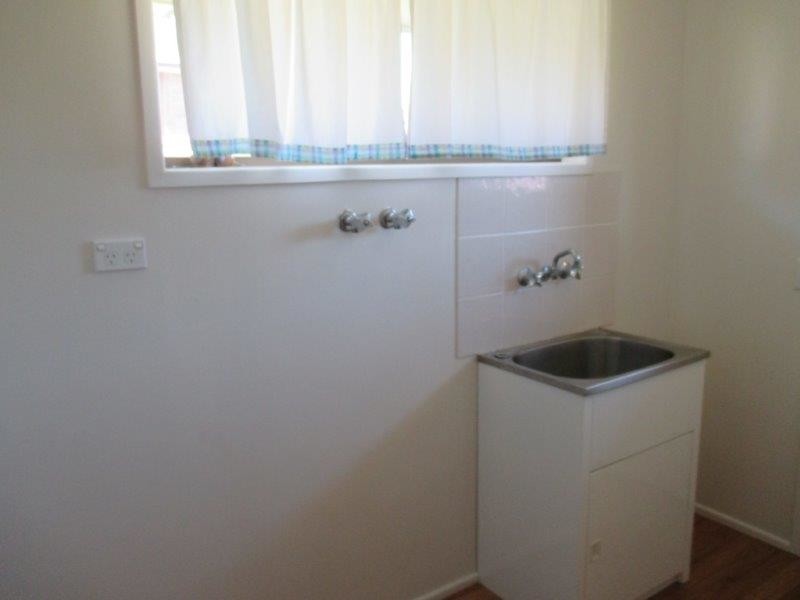 109A South Street, Centenary Heights QLD 4350