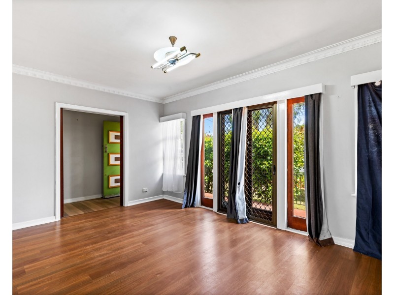 117 Long Street, South Toowoomba QLD 4350