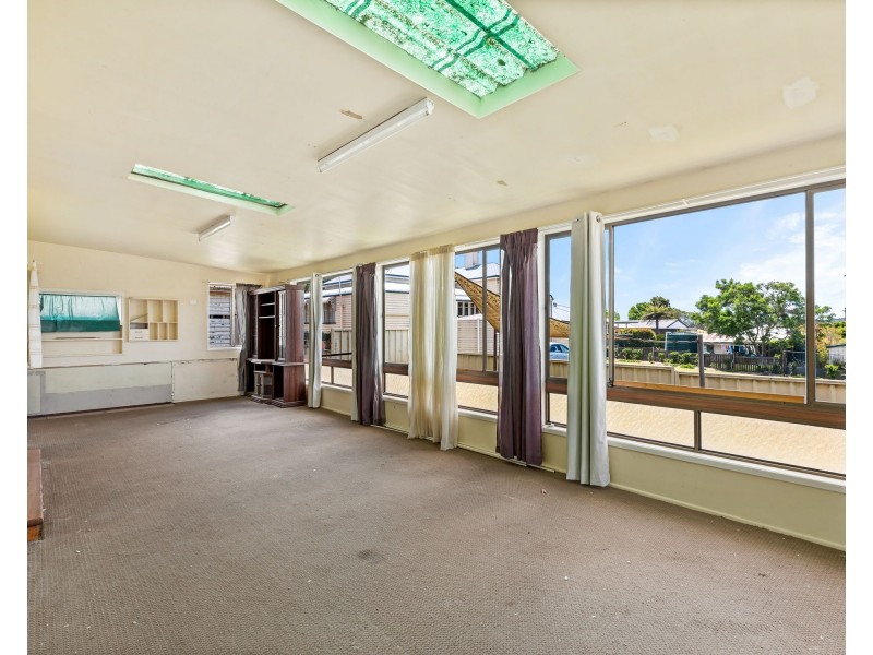 117 Long Street, South Toowoomba QLD 4350