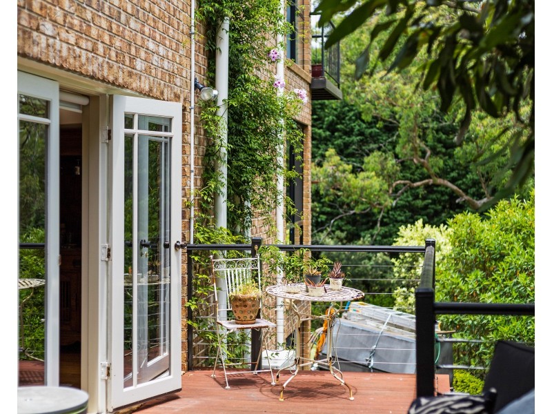 4 Grey Gums Drive, Blue Mountain Heights QLD 4350