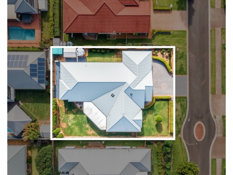 36 McClymont Drive, Rangeville QLD 4350