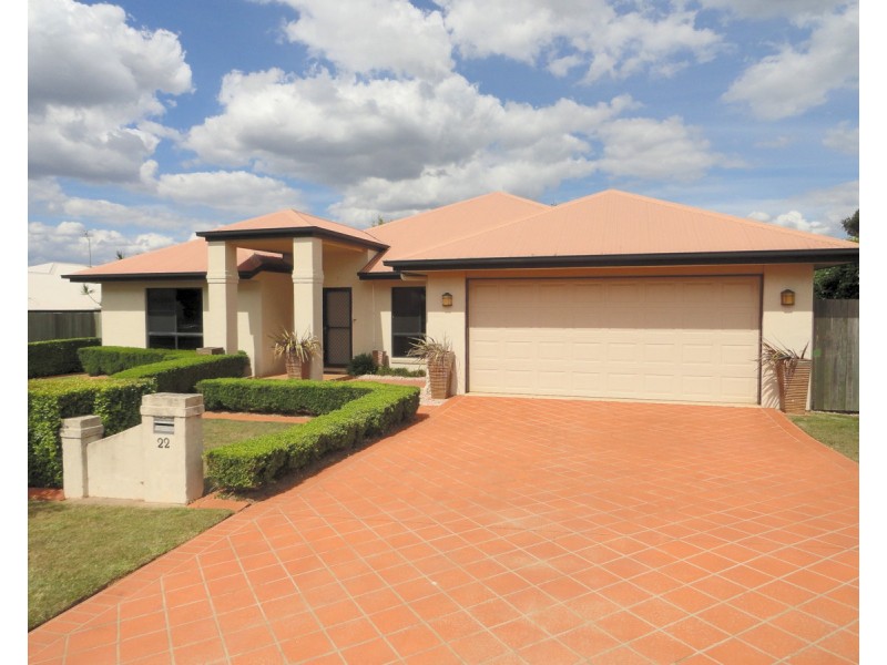 22 Barton Street, Middle Ridge QLD 4350