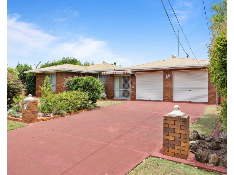 34 Hazel Street, Centenary Heights QLD 4350