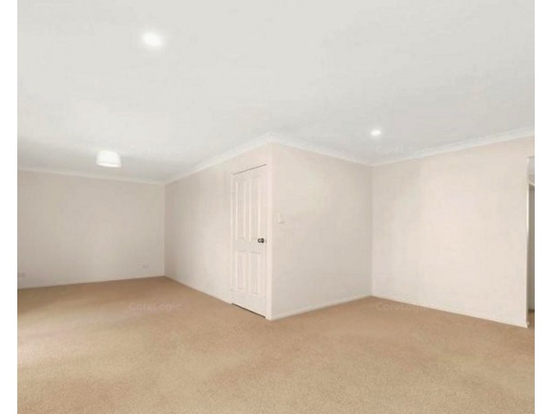 444 Hume Street, Middle Ridge QLD 4350