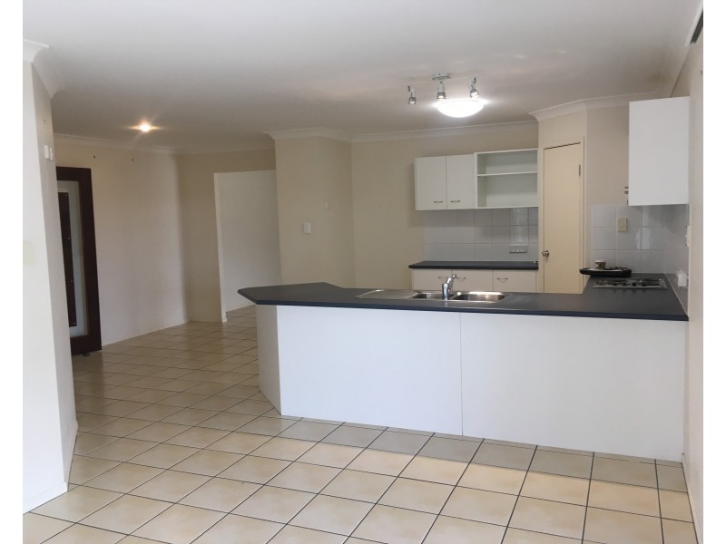 2 Bulloo Street, Glenvale QLD 4350