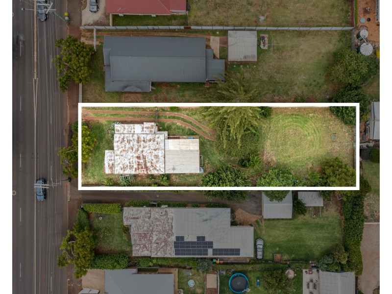 165 West Street, Newtown QLD 4350