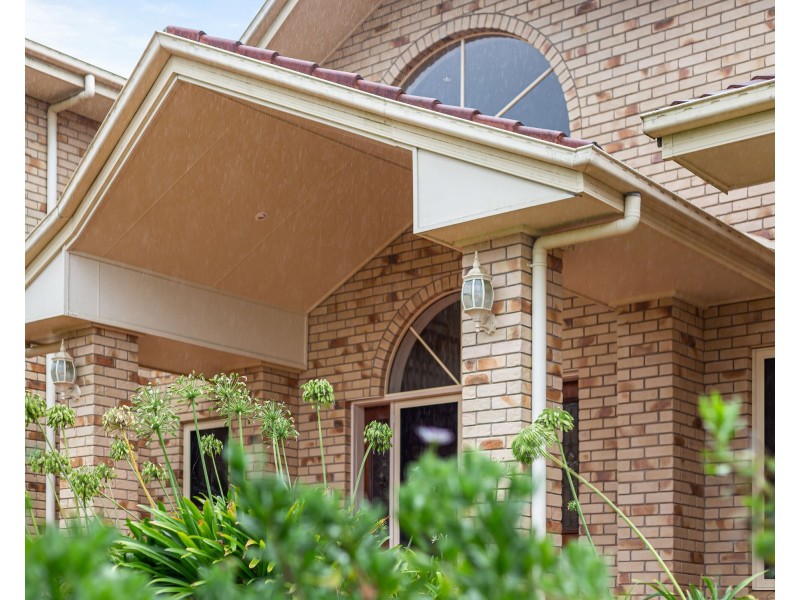5 Donaghy Court, Middle Ridge QLD 4350