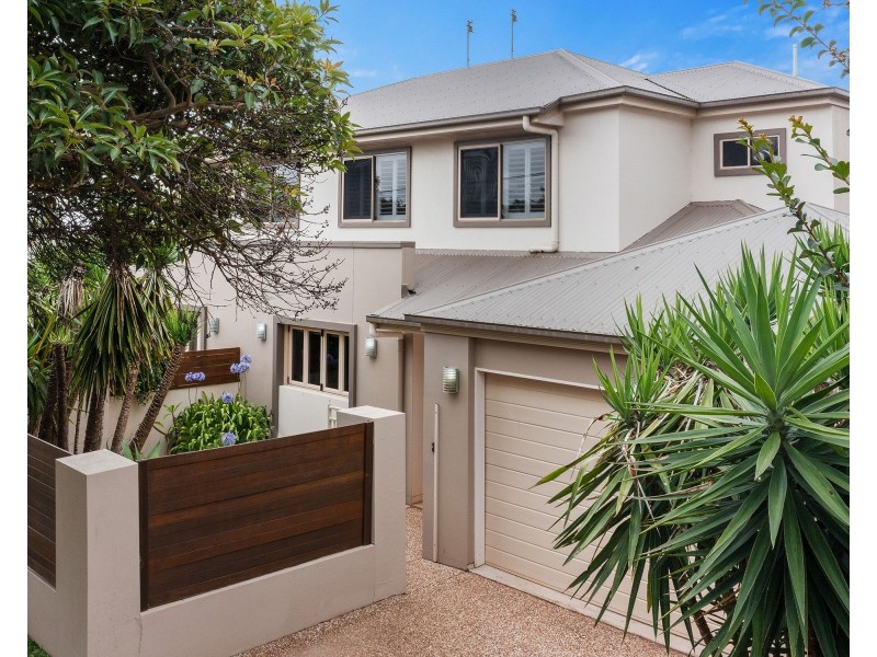 1/19A Crown Street, East Toowoomba QLD 4350