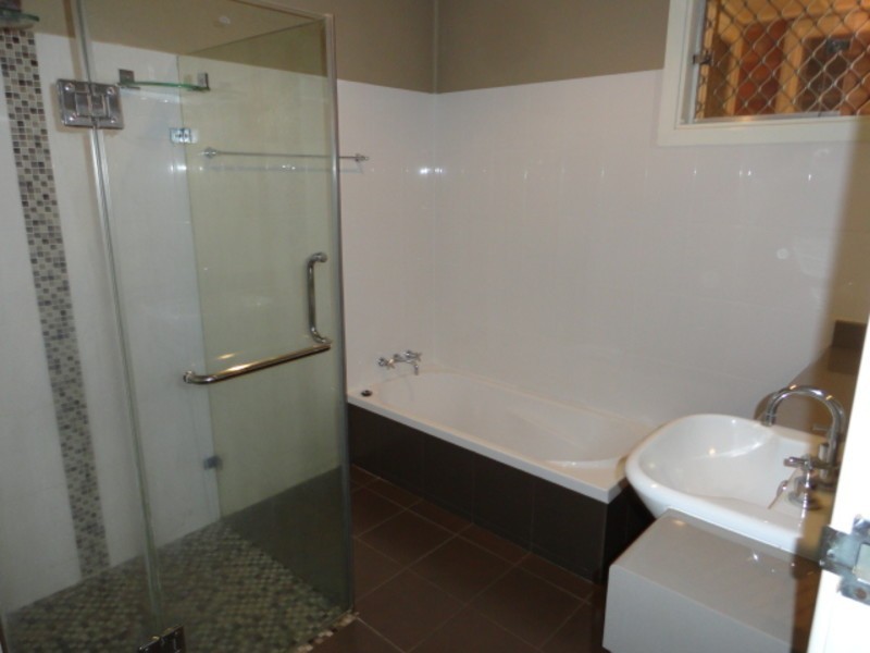 38 Bridge Street, East Toowoomba QLD 4350