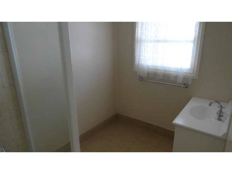 2/38 Bridge, East Toowoomba QLD 4350