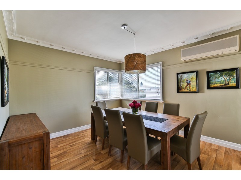 21 Violet Street, Harristown QLD 4350