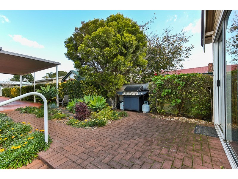 21 Violet Street, Harristown QLD 4350