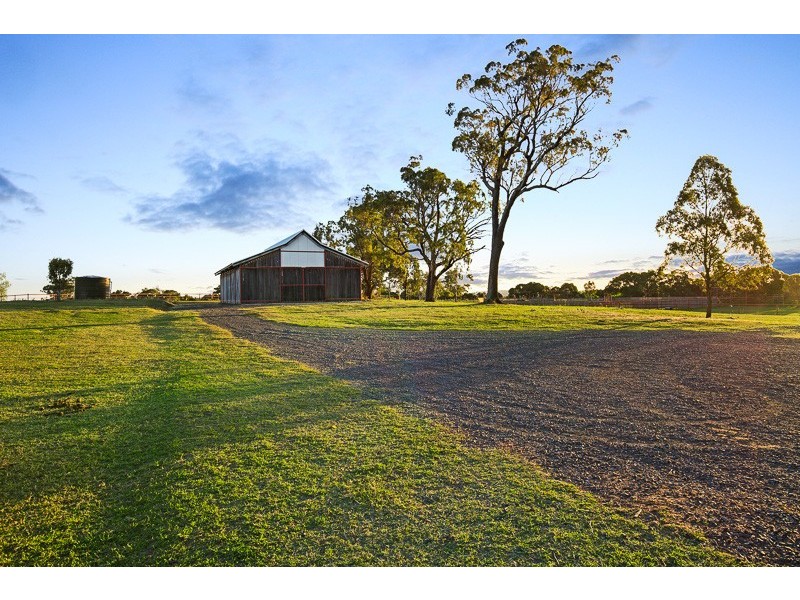 Hill Farm Kingsthorpe-Haden Road, Boodua QLD 4401
