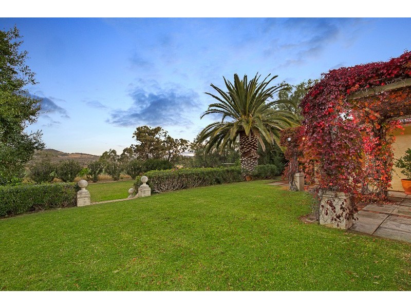 Hill Farm Kingsthorpe-Haden Road, Boodua QLD 4401