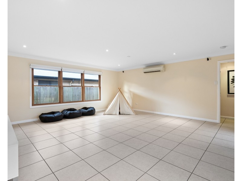 26 Hinchliffe Drive, Kearneys Spring QLD 4350