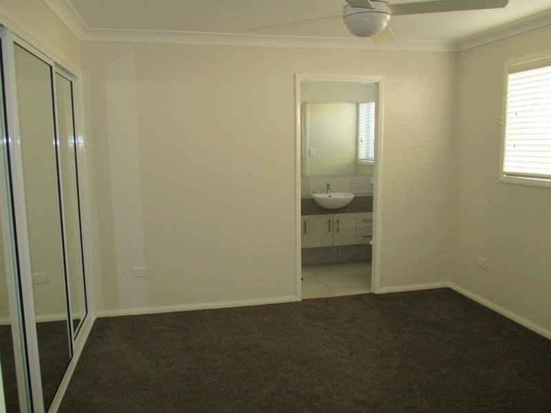 1B Bruntnell Street, Toowoomba QLD 4350