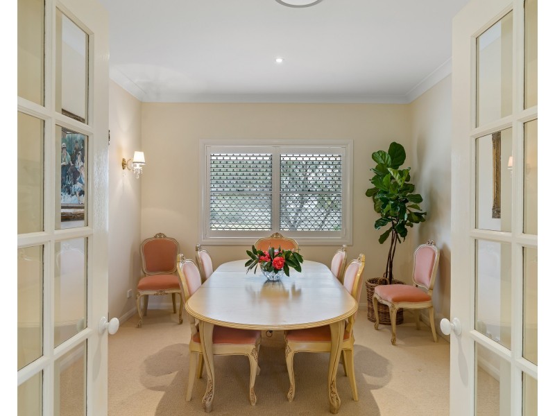 65 Wooldridge Street, Mount Lofty QLD 4350