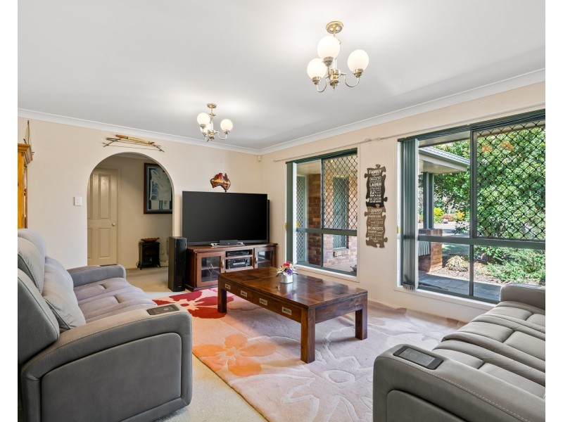 19 Audrey Court, Middle Ridge QLD 4350