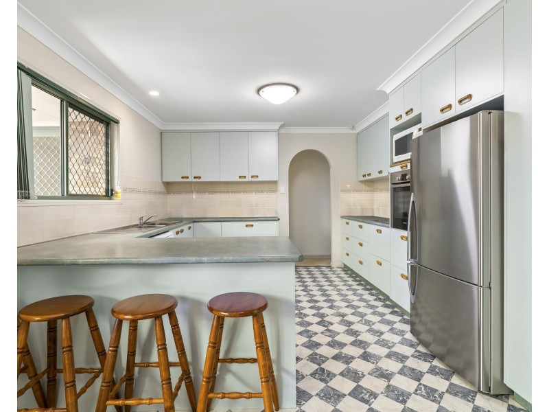 19 Audrey Court, Middle Ridge QLD 4350