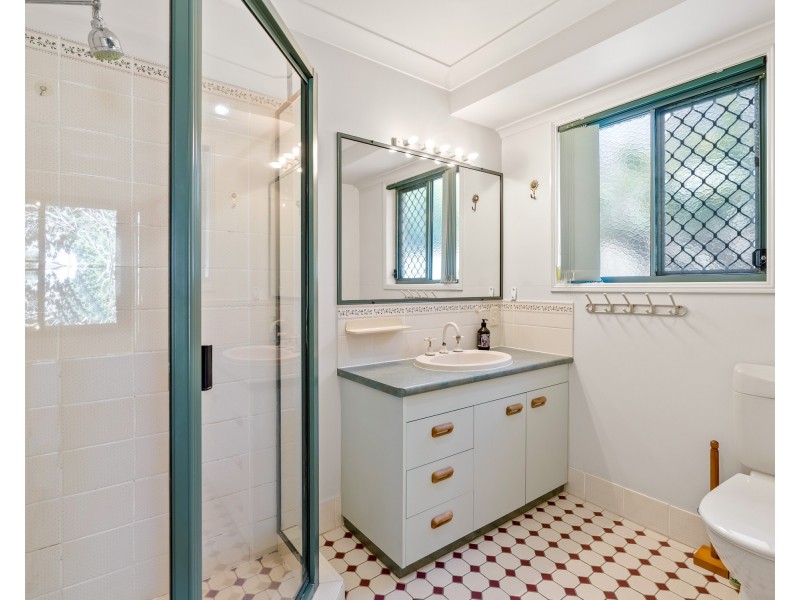 19 Audrey Court, Middle Ridge QLD 4350
