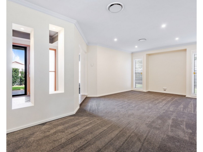 6 Kestrel Court, Rangeville QLD 4350