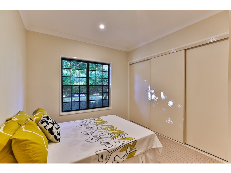 8 Turnberry Court, Middle Ridge QLD 4350