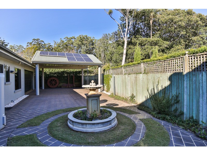 8 Turnberry Court, Middle Ridge QLD 4350