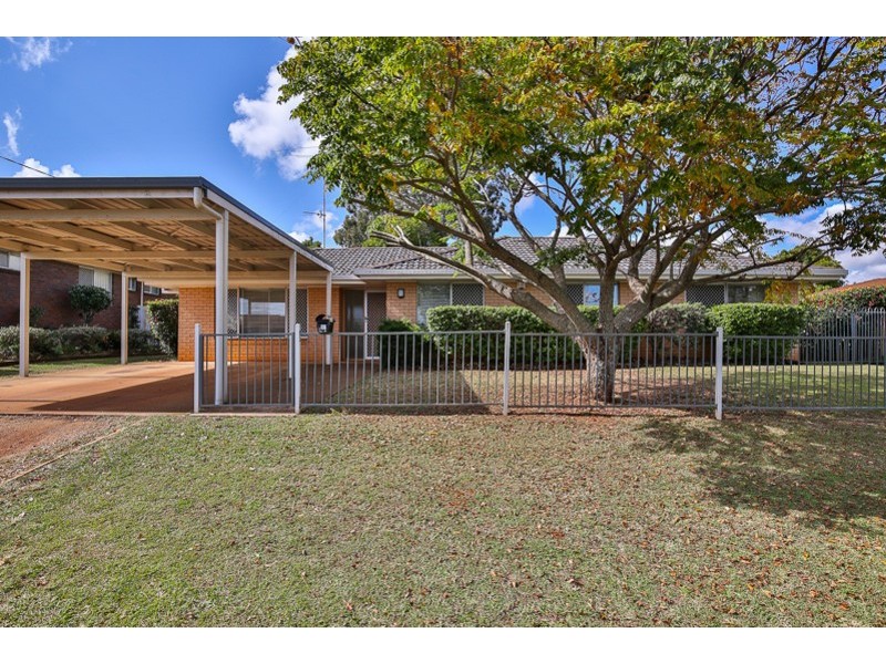 38 Jimbour Drive, Newtown QLD 4350