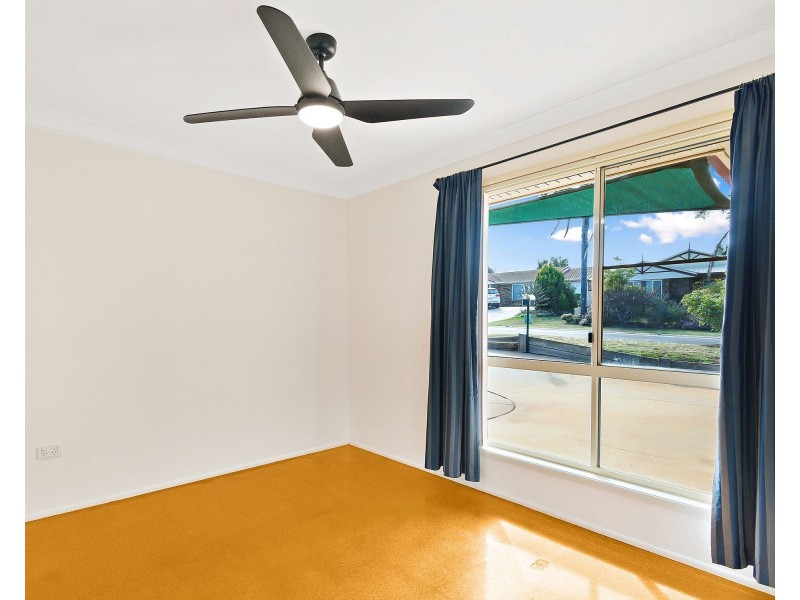 9 Candlebark Court, Glenvale QLD 4350