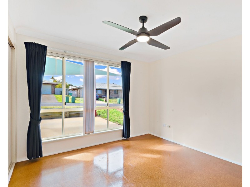 9 Candlebark Court, Glenvale QLD 4350