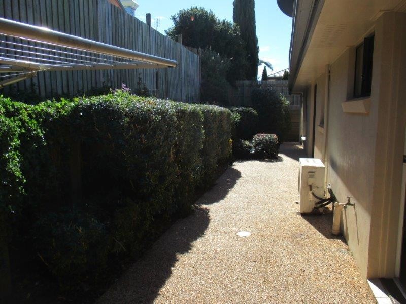7/14 Uniplaza Court, Kearneys Spring QLD 4350