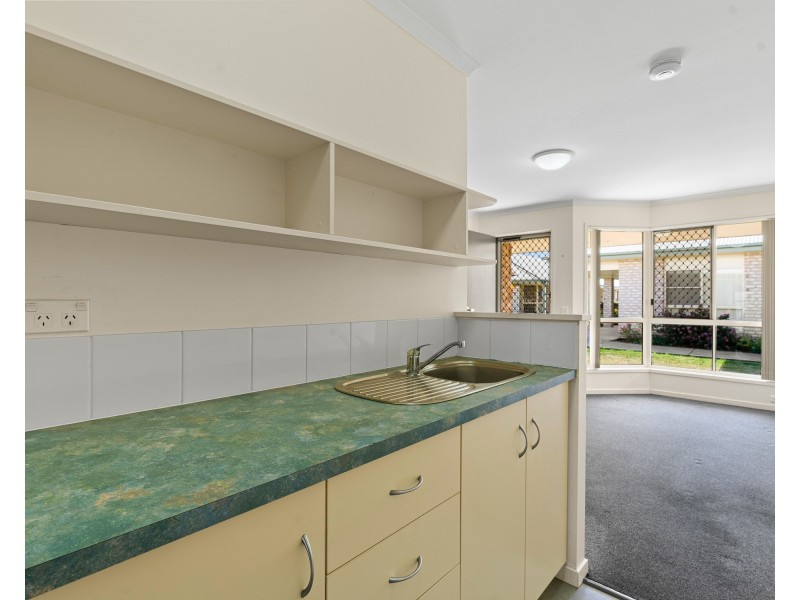 4/55-59 Drayton Road, Harristown QLD 4350