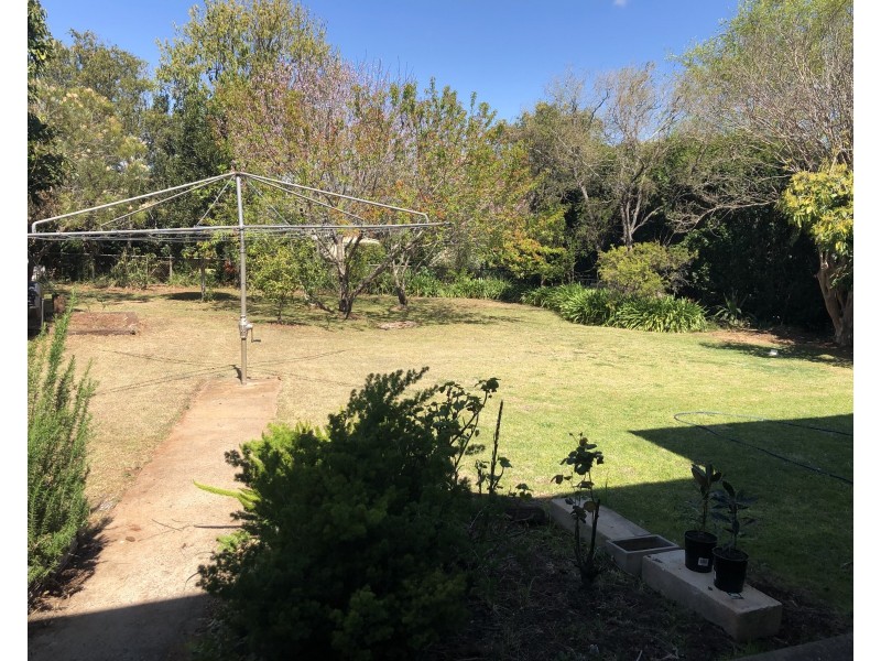 14 Hartman Street, Rangeville QLD 4350