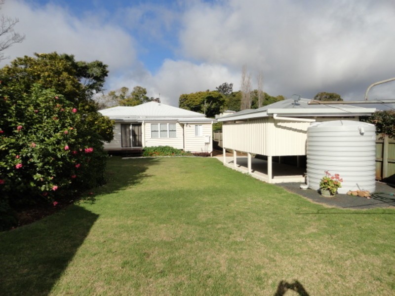 5 Boyden Street, East Toowoomba QLD 4350