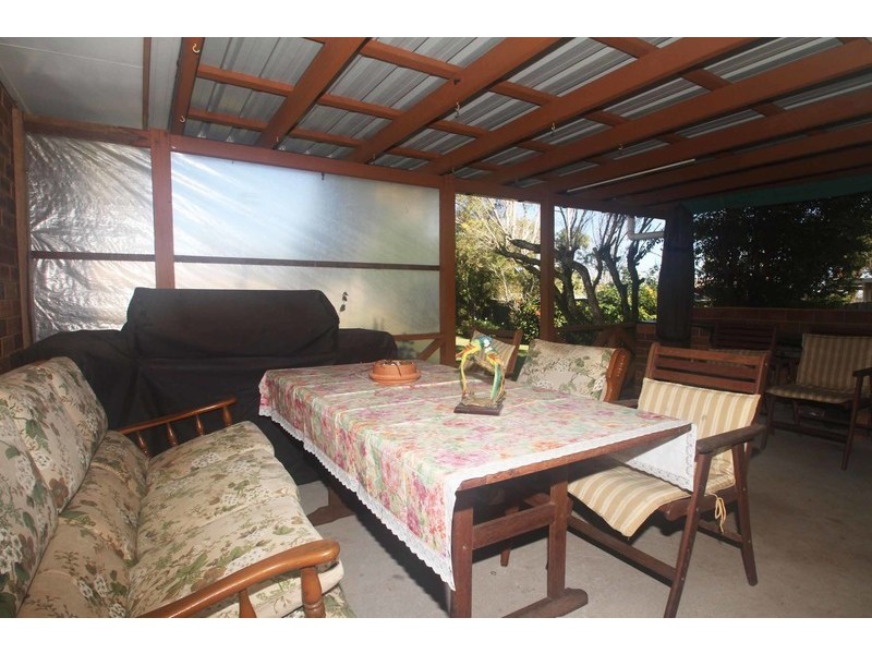 16 Redwood Street, Newtown QLD 4350