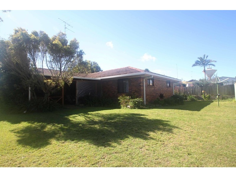 16 Redwood Street, Newtown QLD 4350